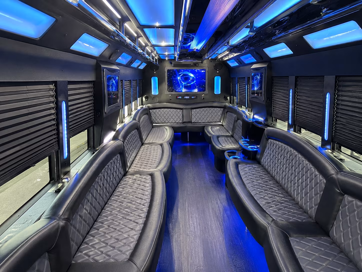 hollywood new years eve party bus rental